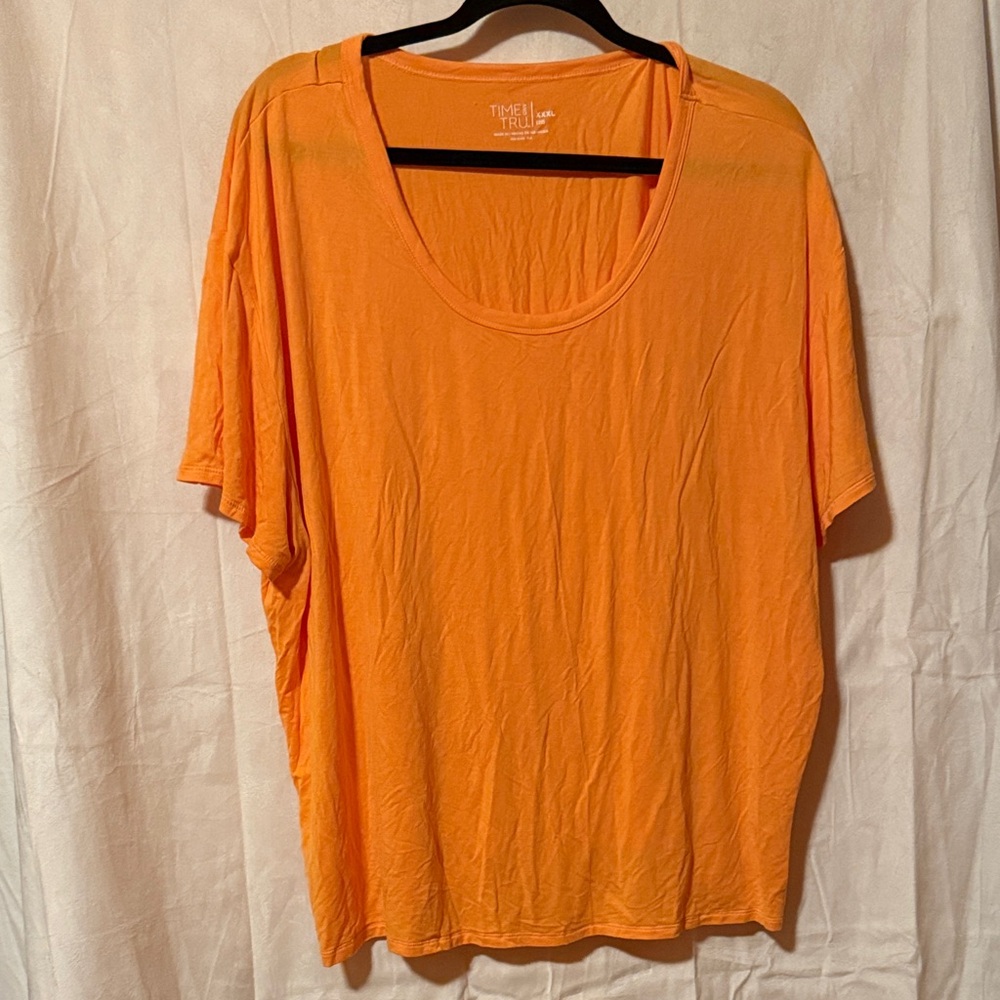 26-Time and Tru Women's Bright Orange Short Sleeve Tee